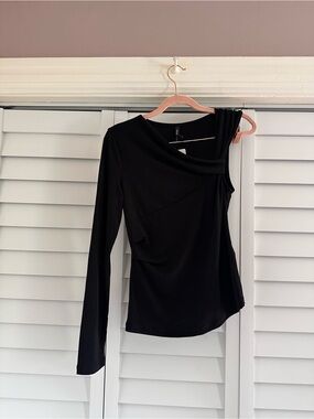 NWT Defacto Black Asymmetric One-Shoulder Long Sleeve Top